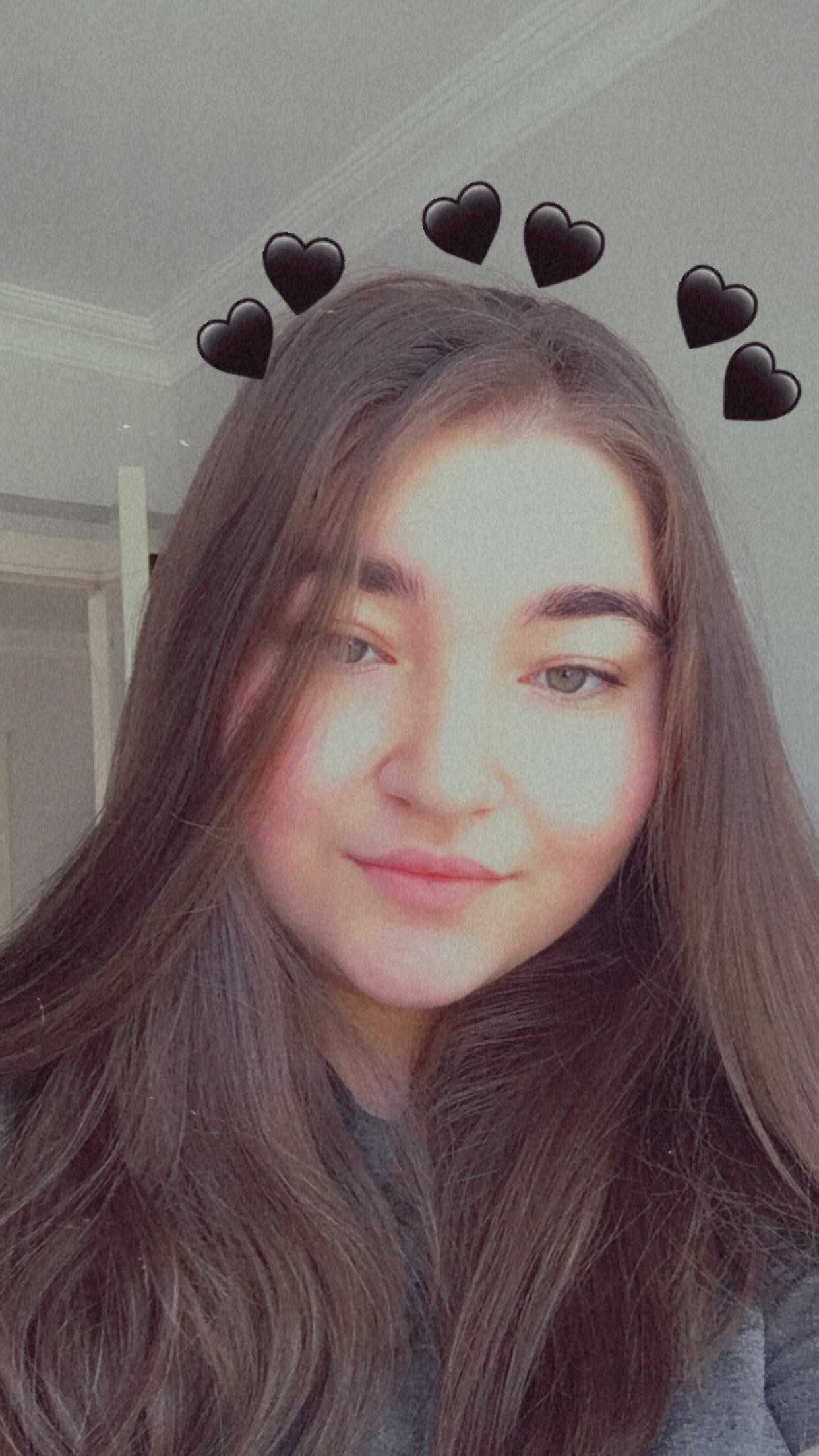 Esma Nur Al